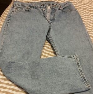 Levis Mom's jeans